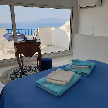 Lo Studiolo Appartamento Pizzo (Calabria)